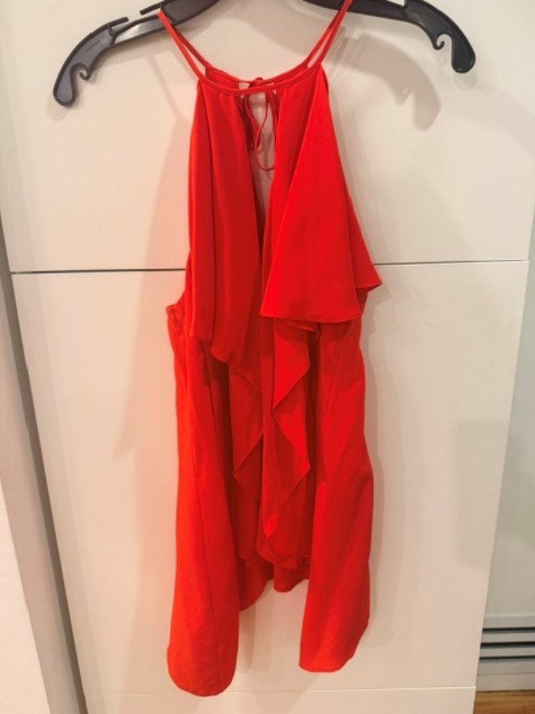 Bcbg Max Azria Claudia 100% Silk Berry Red Ruffle Halter Top Size Medium Nwot